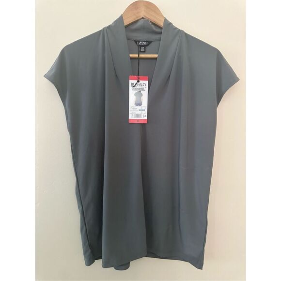 BUFFALO David Bitton Gray Elevated V Neck Blouse With Cap Sleeve Size Medium - Picture 2 of 5